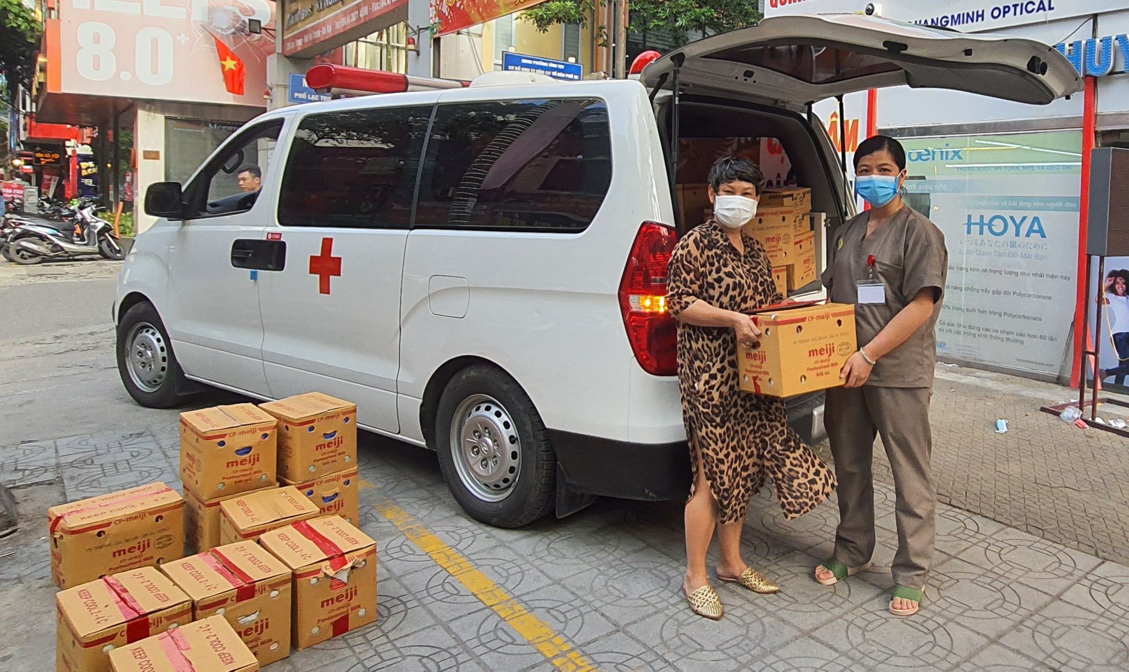 TIẾP NỐI YÊU THƯƠNG TRONG MÙA DỊCH COVID-19: CP - Meiji Việt Nam tiếp tục gửi tặng hàng ngàn suất quà cho bệnh viện, làng trẻ em tại Hà Nội